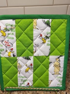 Dr. Suess -Green Eggs and Ham Quilted PotHolders - set of 2
